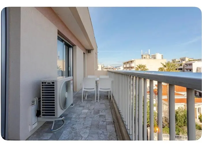 Triangle D'or 55m2 En Bord De * Saint-Raphaël